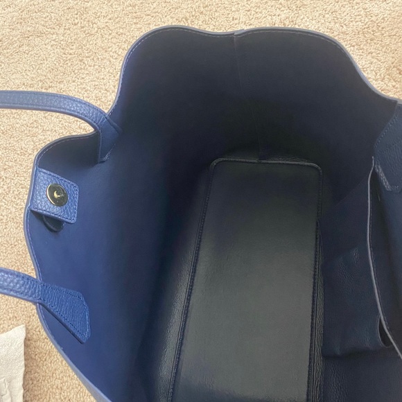 Toryburch Brody tote - Picture 8 of 8